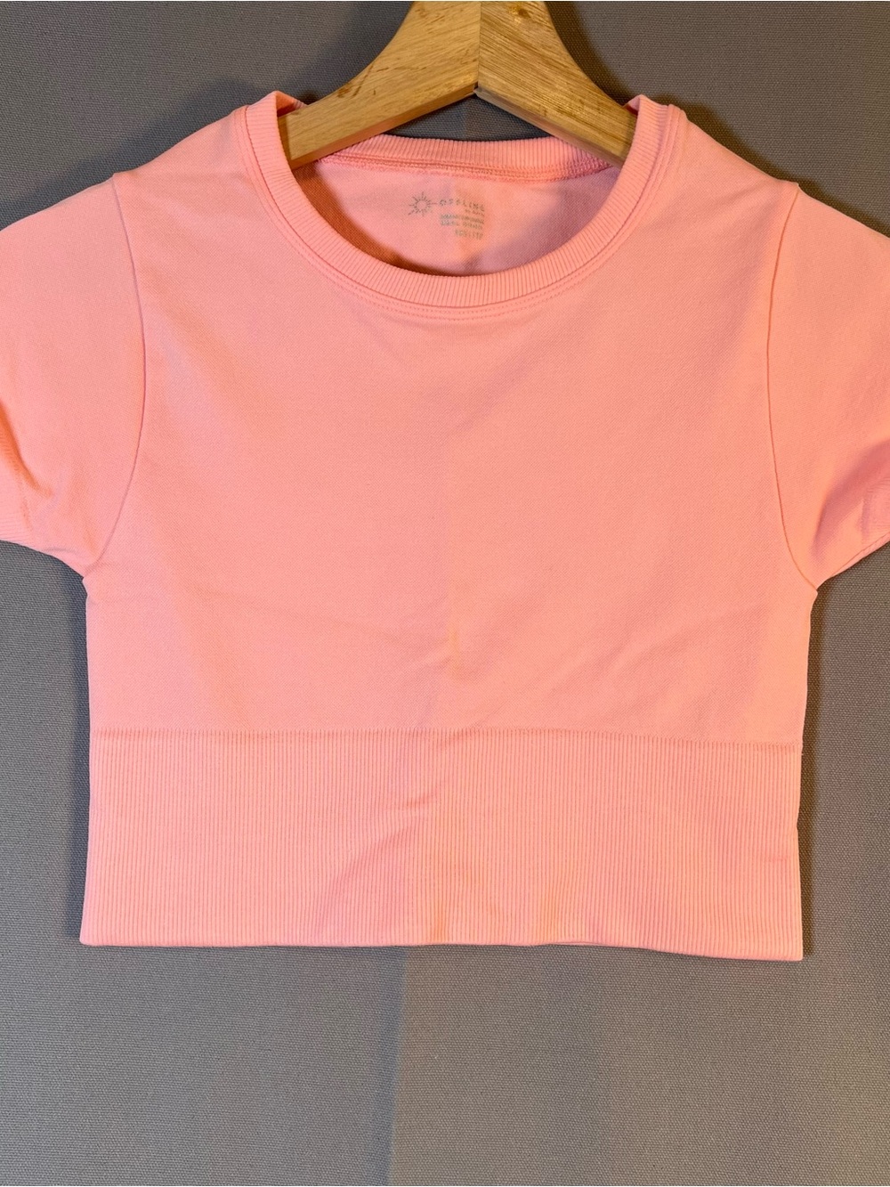 OFFLINE by Arie Cropped T Shirt Seamless Coral Crewneck szXXS Stretchy Athletic